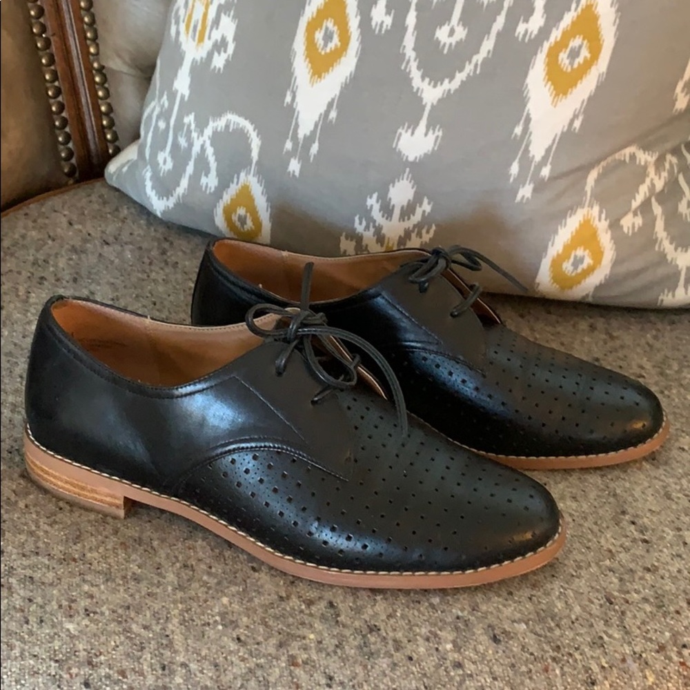 Ladies Halogen Leather Mary Janes